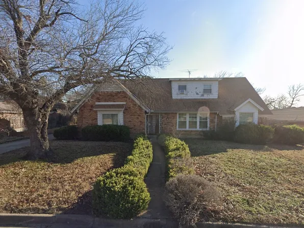 2236 Ridgeview St, Fort Worth, TX 76119