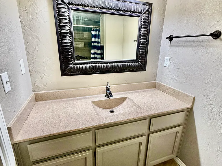 702 Villa Vista Dr #702 — Photo 17