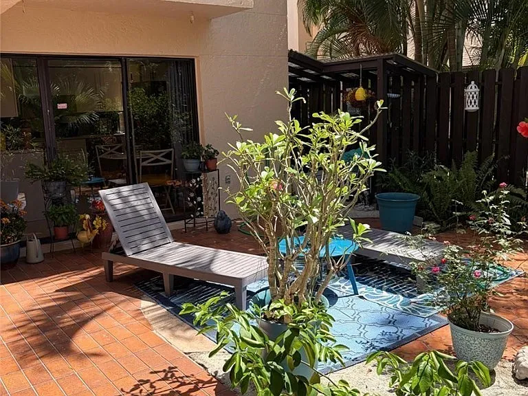 7123 Penner Ln #7 — Photo 3