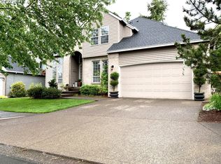 19724 Bennington Ct, West Linn, OR 97068