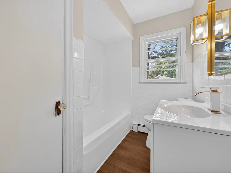 2206 S Courtland Ave — Photo 8