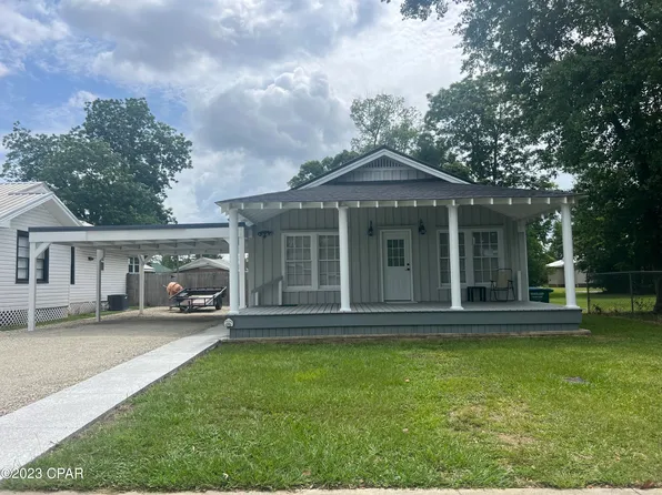 3006 8th St, Marianna, FL 32446