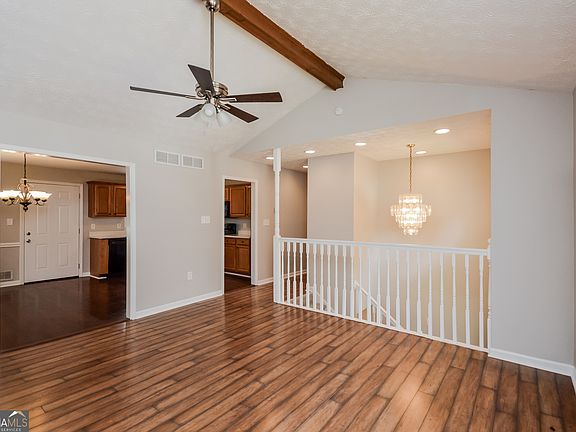 5th image of 1636 Sugarmaple Ln SW