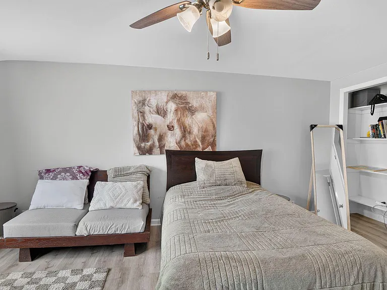 12420 Seabury Ln — Photo 40
