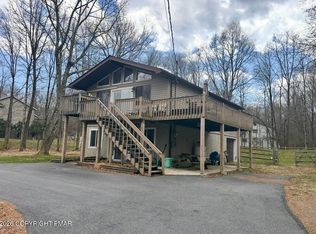 711 S Old Stage Rd, Albrightsville, PA 18210