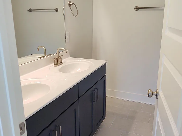 1664 S Watkins St — Photo 24
