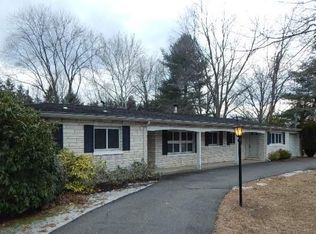 37 Oneda Ave, Moorestown, NJ