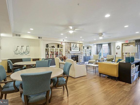 4th image of 2907 Saintsbury Plz APT 404