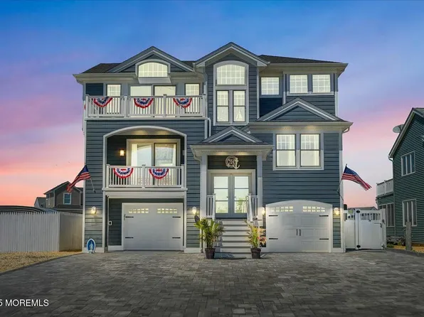 704 Newell Avenue, Manahawkin, NJ 08050