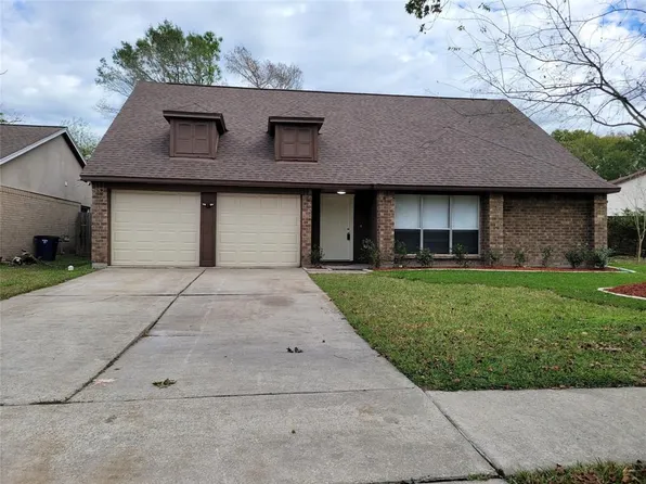 412 Pine Mills Dr, League City, TX 77573