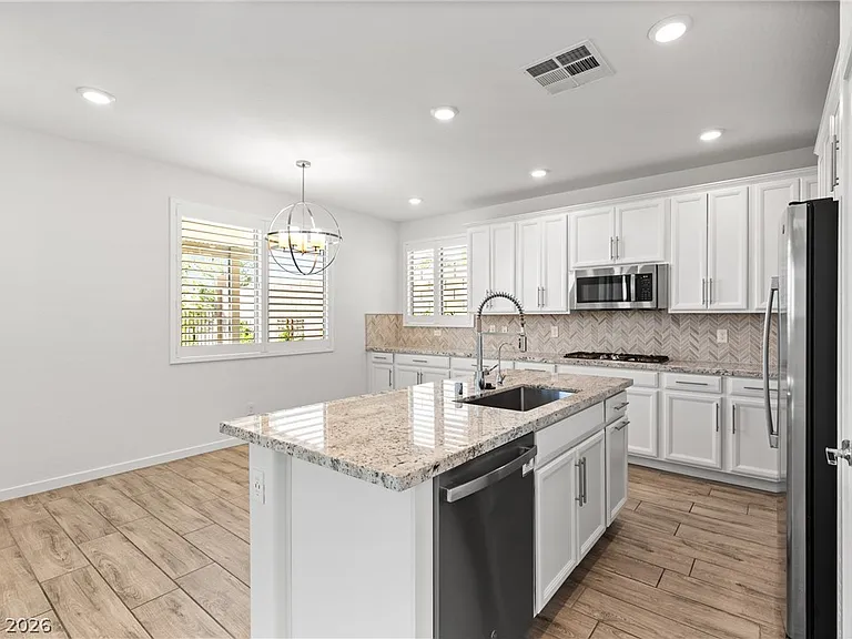12349 Harbor Isle Ave — Photo 8