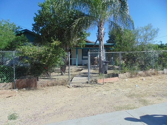 2nd image of 621 Cadena