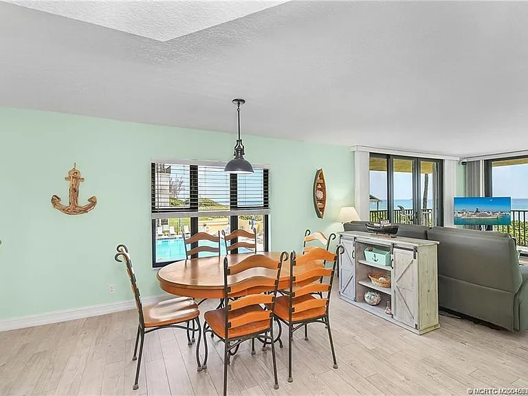 S Ocean Dr — Photo 15