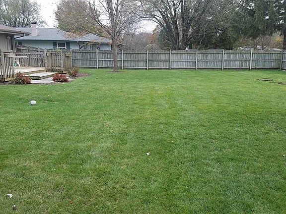 4th image of 3247 Yarmouth Dr