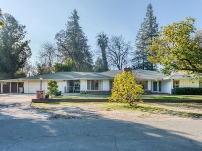 414 E Swift Ave, Fresno, CA, 93704