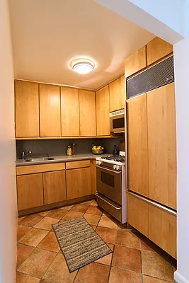 Sold by Compass | media 10