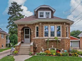 1425 Orchard St, Des Plaines, IL 60018