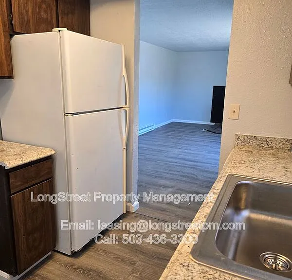 2830 SE Deborah Pl — Photo 8