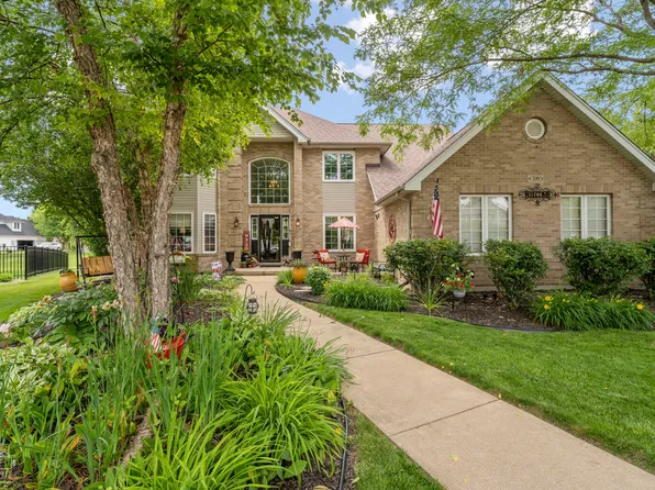 709 Turnberry Ct, Shorewood, IL 60404