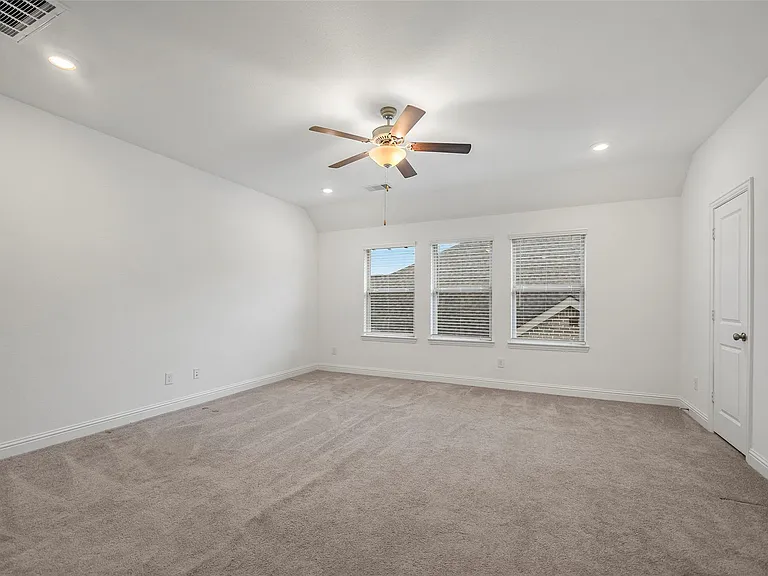 23540 Red Juniper Ln — Photo 29