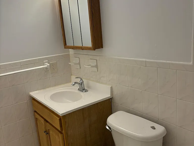 35 Logan Ave #1 — Photo 6