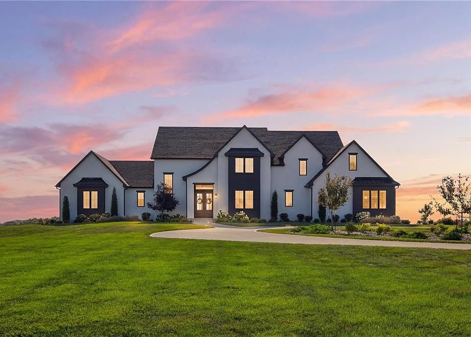 1st image of 10504 Stonehaus Dr
