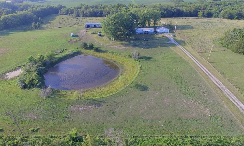 10011 SW Thornton Rd, Stewartsville, MO 64490 Zillow