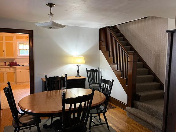 4th image of 1312 Court St