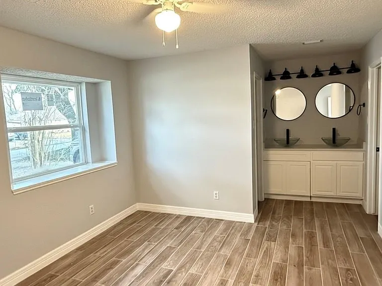 4202 Junker St — Photo 16
