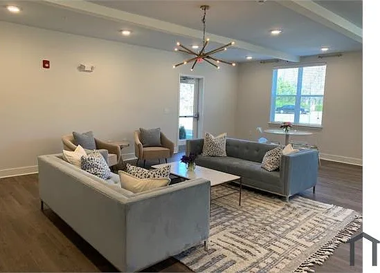 9283 Nolley Ct — Photo 2
