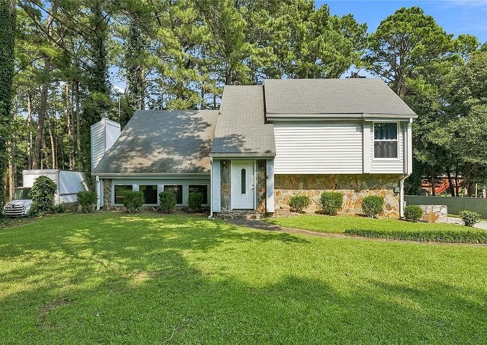 1st image of 6798 Collier Way