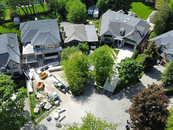 3rd image of 10 Shaver Ct