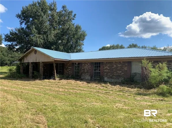 12751 Creel Rd, Grand Bay, AL 36541