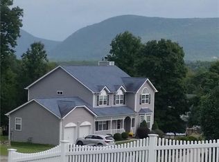 1051 Rolling Rdg, New windsor, NY 12553