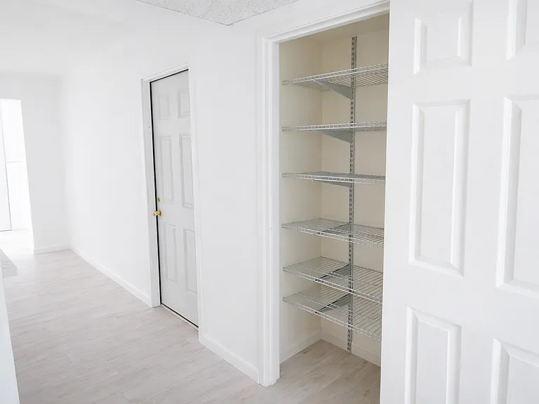 421 S La Fayette Park Pl #404 — Photo 7