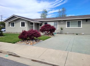 6770 Garden Ct, Gilroy, CA 95020