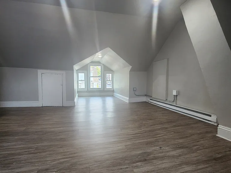 843 Ferry St #2 — Photo 12