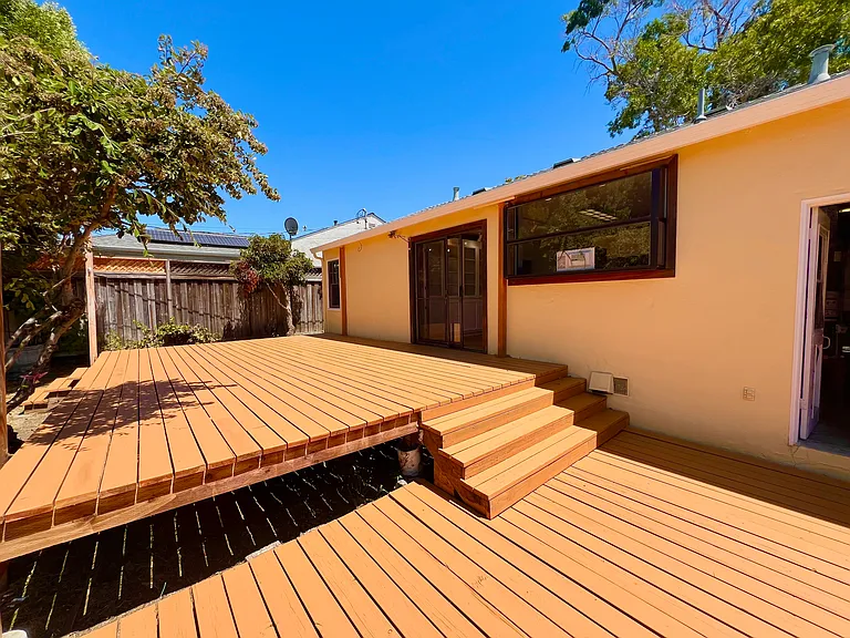 221 Hermosa Ave — Photo 26