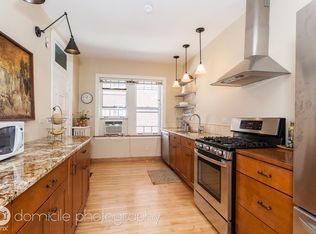 2454 W Estes Ave, Chicago, IL 60645