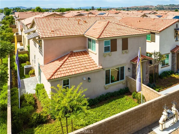 154 Seapine Ct, Perris, CA 92571