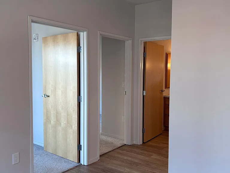 323 Demers Ave — Photo 12