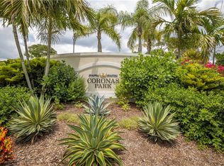 6930 Bochi Cir, Sarasota, FL 34242