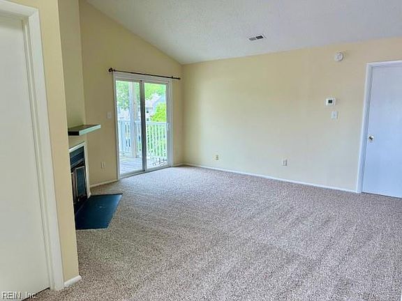 2nd image of 2119 Advent Ct