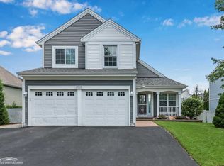 2535 N Lancaster Ln, Round Lake Beach, IL 60073