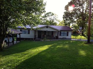 664 Indian River Bd Rd, Jacksboro, TN 37757