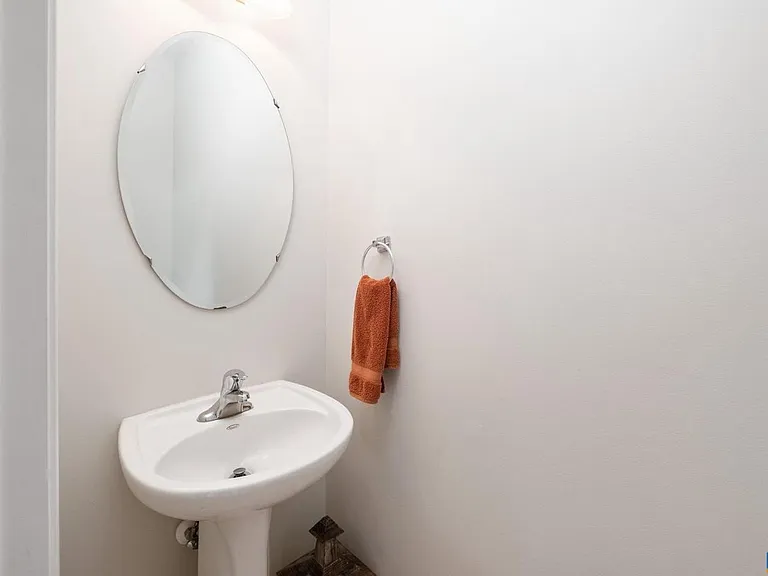 662 Holly Hill Dr — Photo 11