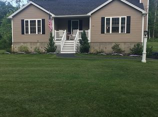 15 Flint Rd, Charlton, MA 01507