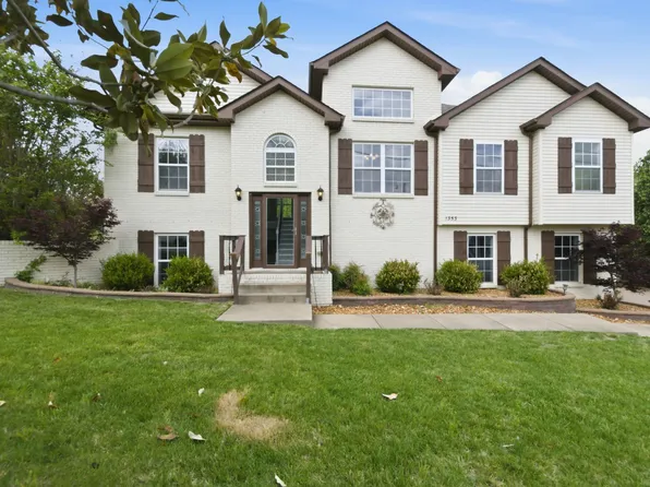 1353 Mountain Way, Clarksville, TN 37043