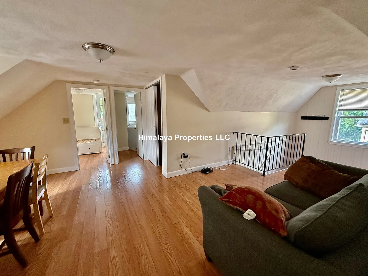 2 bed, 1.5 bath, $3,000 — Photo 3