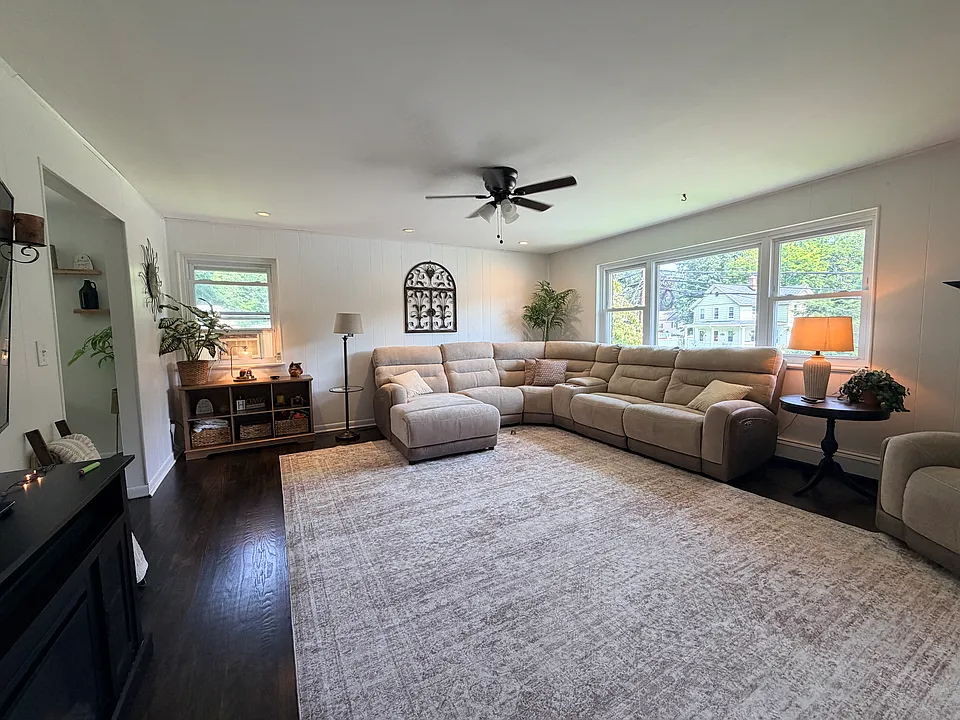 61 Star Lake Rd #2